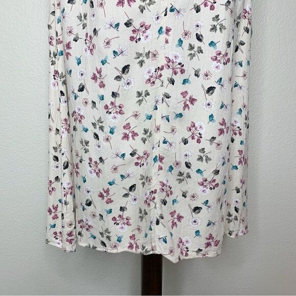 Final Touch Size Medium Button Down Floral Midi Skirt - Picture 9 of 12